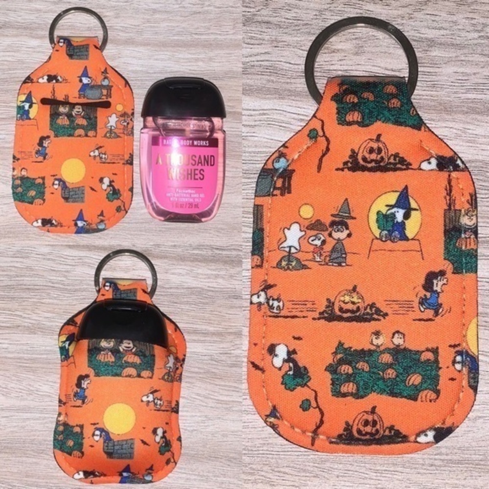 Peanuts snoopy Halloween orange hand sanitizer holder new